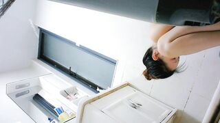 【震撼大礼包】邪恶房东系列全部5弹完整版❤️贵在真实房东偷拍美女房客洗澡换衣自慰约炮日常926V ipcam 4 (9)