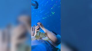 옷 속 도촬