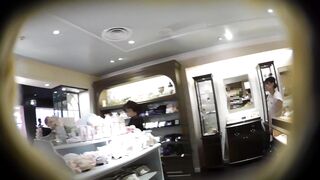 店員撮り１４９ 看護婦さんみたいな制服 暗闇の中のりぼんサンクチュアリ voyeur jp