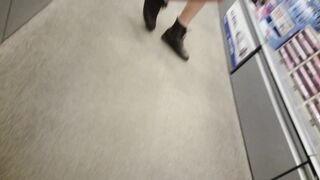 パンチラ警察24時 容疑者は12人 スカートぶってる女子を検挙せよ voyeur jp 04
