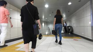 巨尻とクビレを見せつけるジャパニーズbomb尻 姉勃シリーズ season3 vol 226 voyeur jp