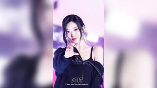 NINGNING SHOWS TITS 115775 1 KPOP ALLPOP