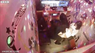 [신작] 섹스에 굶주린 남자가 여자친구 티셔츠 안에 머리를 넣고 30분 동안 젖꼭지를 빨았다. 그리고 여자친구는 20분 동안 그의 성기를 빨았다 korean porn vip ipcam