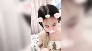 若々しい顔立ち、大きな胸、そして小柄でしなやかな体つきをした漫画の少女は、思わずよだれが出てしまうほど魅力的だ！ china 2 04-090626