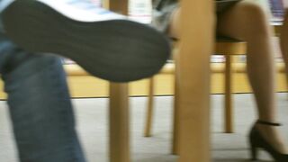 開脚対面パンチラ voyeur jp