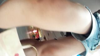 fhdショートパンツｃの生足 １0 オムニバス2人 voyeur jp