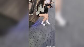 [신작] 그들은 수많은 아름다운 한국 여성들을 따라다니며 사진을 찍었다. 그들은 반바지나 치마를 입고 젊고 매력적인 몸매를 거리낌 없이 드러냈다 korean porn vip ipcam