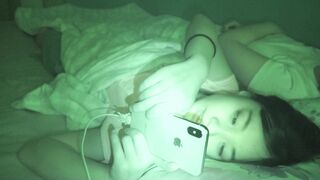 ③jkの妹が姉の隣で隠れてナニかしていました voyeur jp