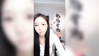 プレゼントを送って踊る！【邪悪な子羊】は胸を露出して踊り、見ていてとても満足感があります！ china 1 01-140626