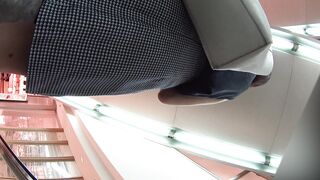 新フルhd高画質パンチラ逆さ撮り236 セレブjdが油断して魅せる清楚でエロいホワイトパンティー voyeur jp